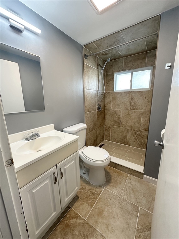 26 Valley Street, Unit 2 Everett, MA 02149 - Photo 3 of 9