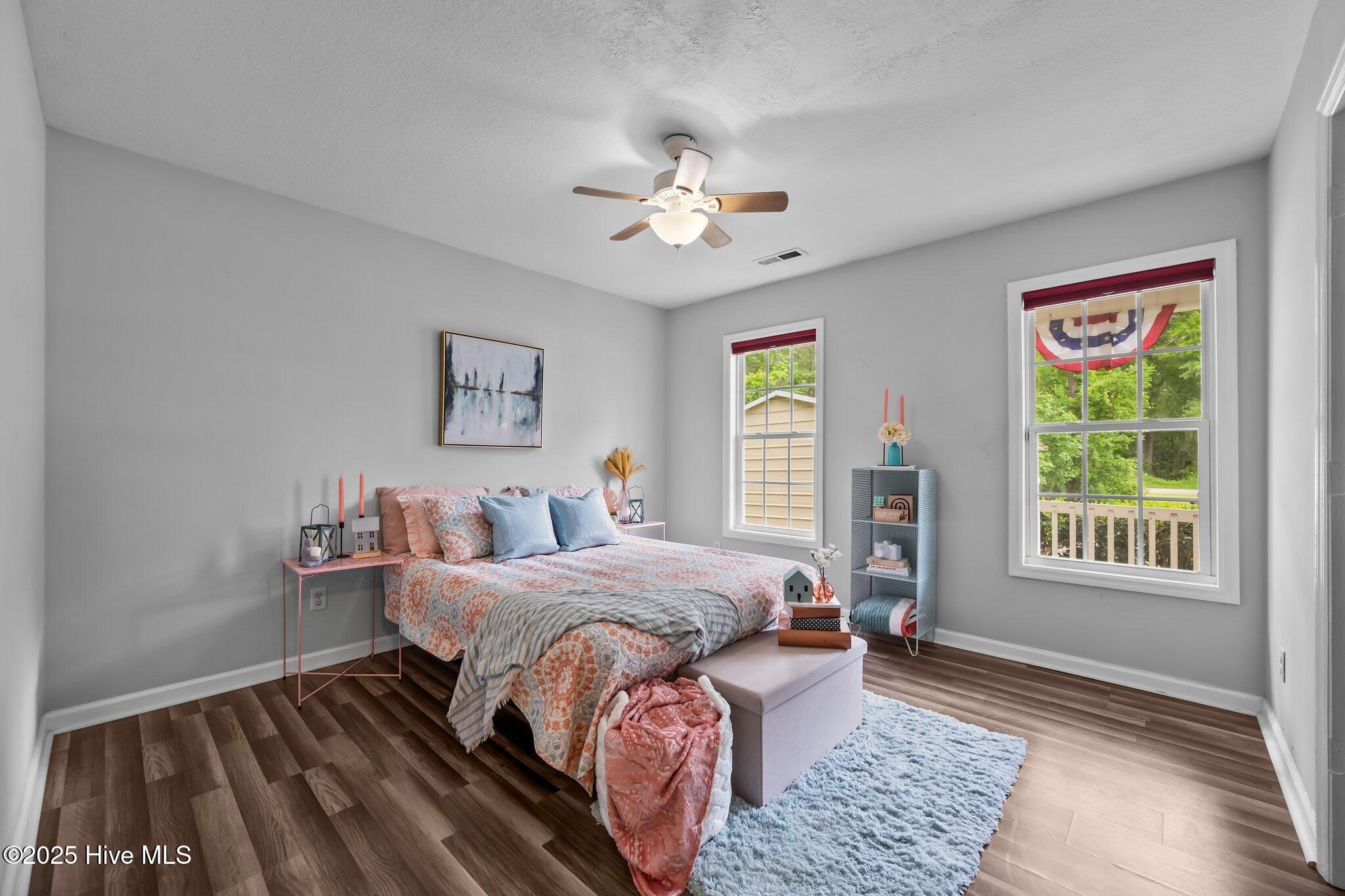 1015 Humphrey Road Jacksonville, NC 28540 - Photo 19 of 55 27-web-or-mls-_RAD7211