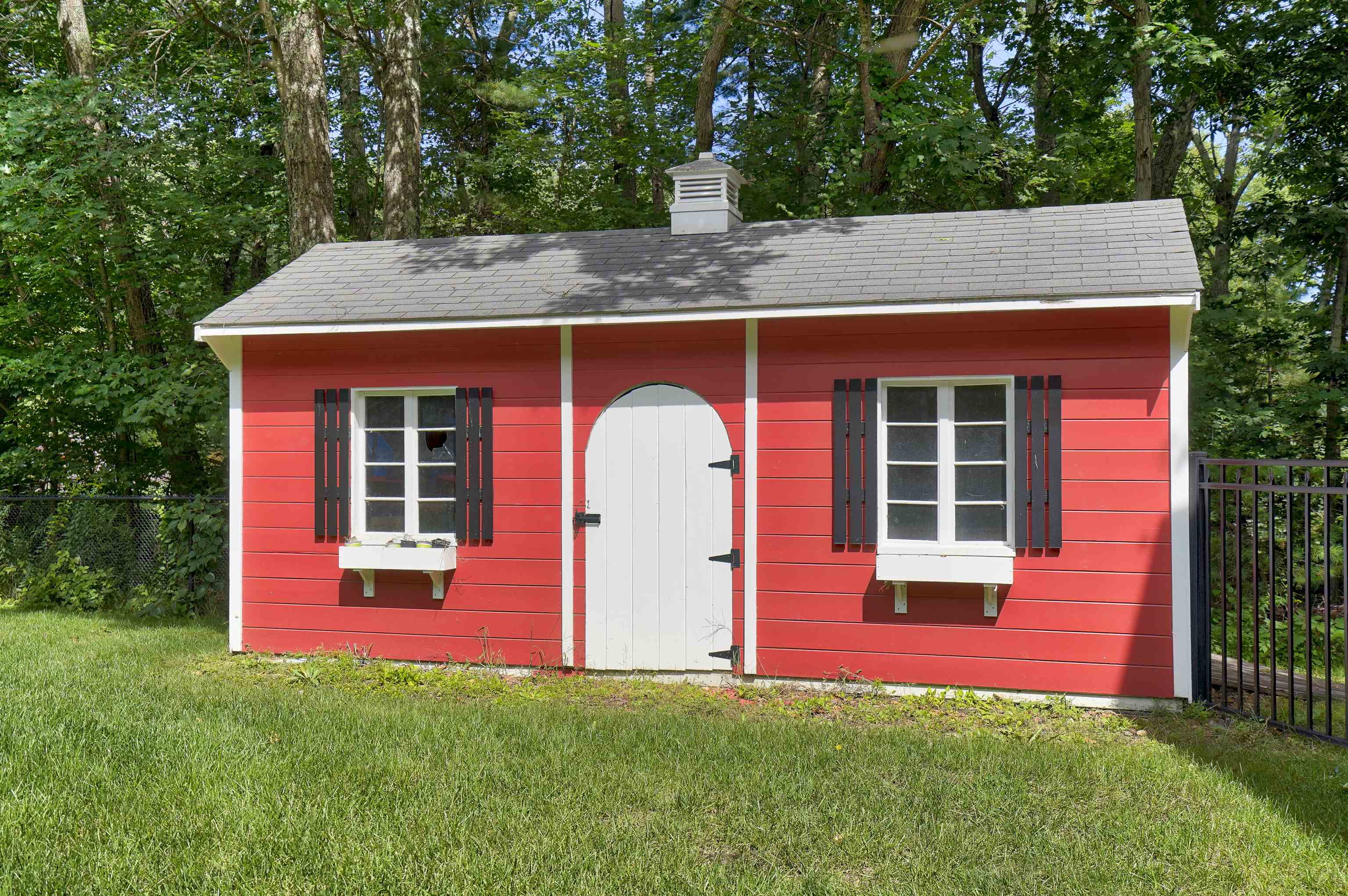 17 Partridge Road Windham, NH 03087 - Photo 9 of 40 Gallery Image 9