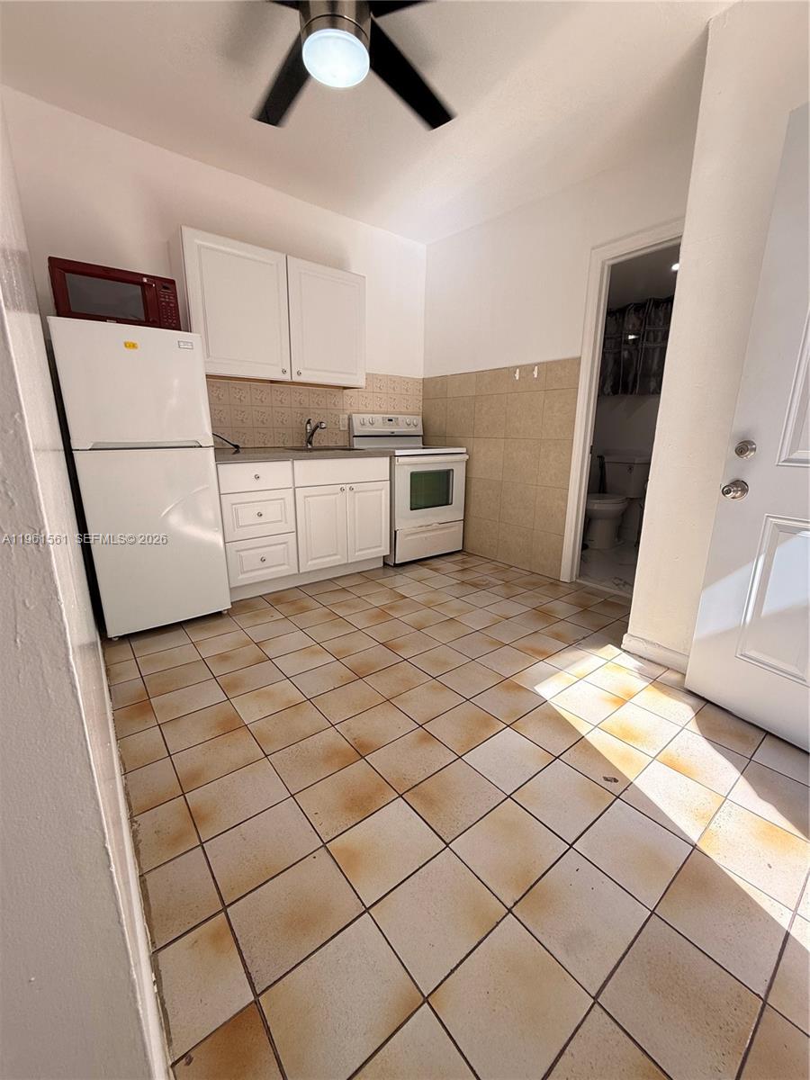 1037 Southwest 20th Avenue, Unit 2 Miami, FL 33135 - Photo 2 of 12 a view of utility room