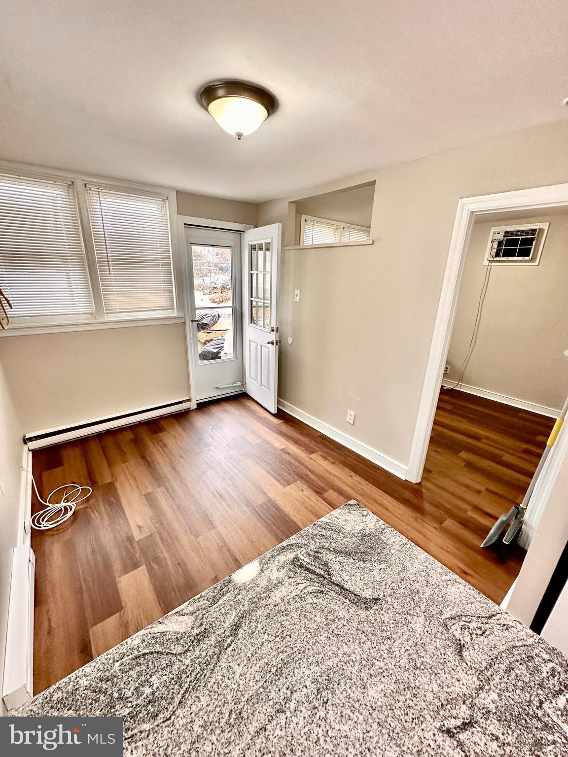 461 Flamingo Street Philadelphia, PA 19128 - Photo 4 of 9