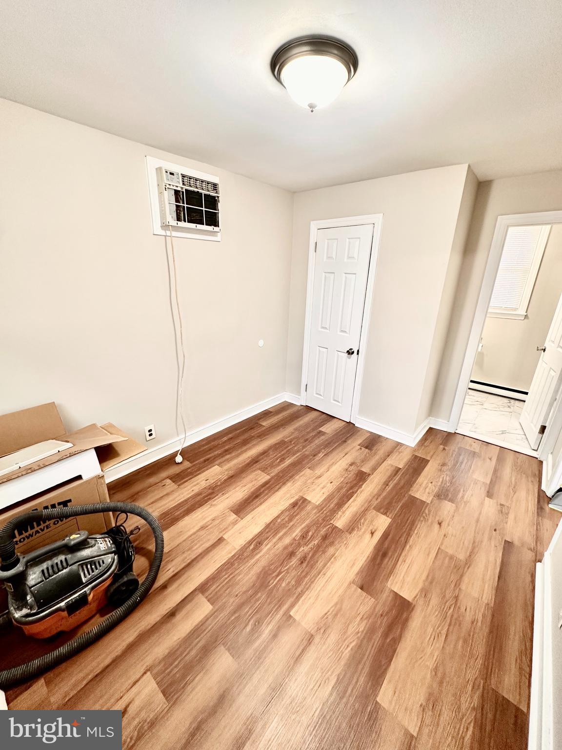 461 Flamingo Street Philadelphia, PA 19128 - Photo 6 of 9