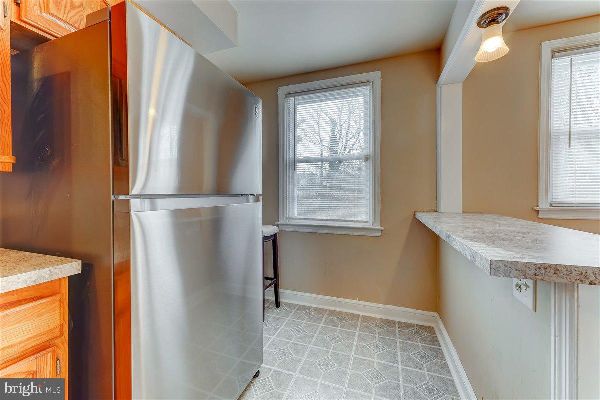 964 Springfield Road Collingdale, PA 19023 - Photo 9 of 16