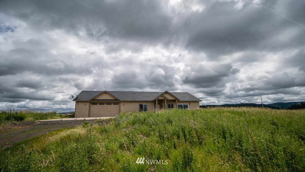 3559 Seaman Road Waitsburg, WA 99361 - Photo 2 of 26 Gallery Image 2