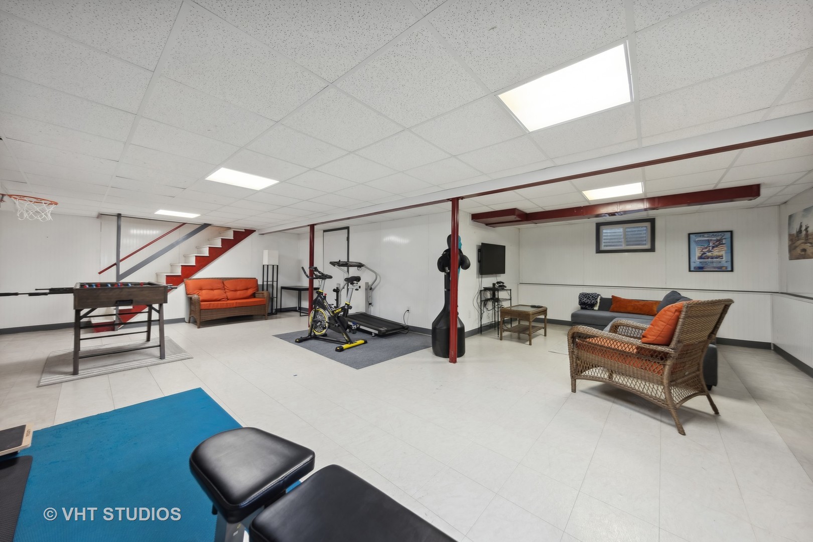 1589 Orth Drive Wheaton, IL 60189 - Photo 16 of 23 a room with furniture and air hockey table