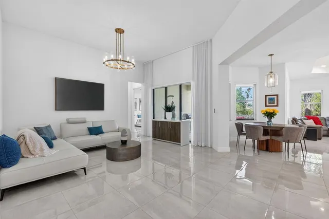 $1,074,900 | 12485 North Parkland Bay Trail, Parkland, FL 33076