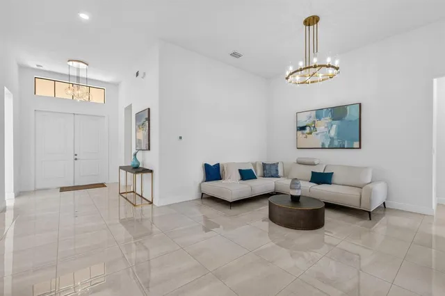 $1,074,900 | 12485 North Parkland Bay Trail, Parkland, FL 33076