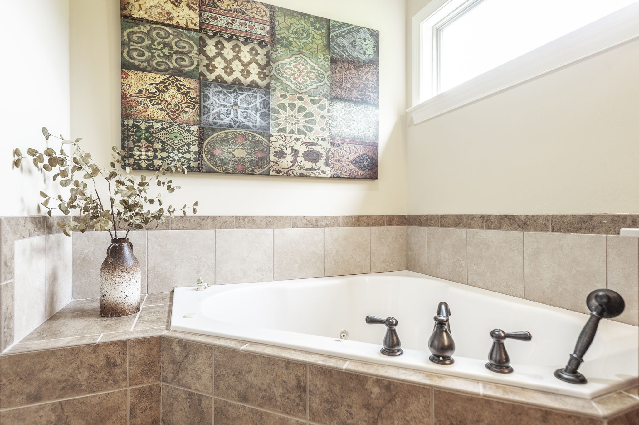 1017 Kendras Run Gallatin, TN 37066 - Photo 28 of 54 a bathroom with a bathtub and shower
