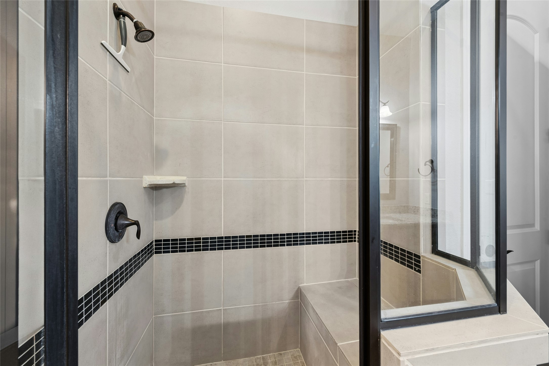116 Evolutions Path Lakeway, TX 78738 - Photo 21 of 34 Full bath featuring a shower stall