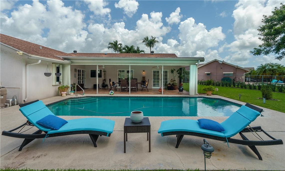9788 Lancaster Place Boca Raton, FL 33434 - Photo 33 of 39 Photo 34