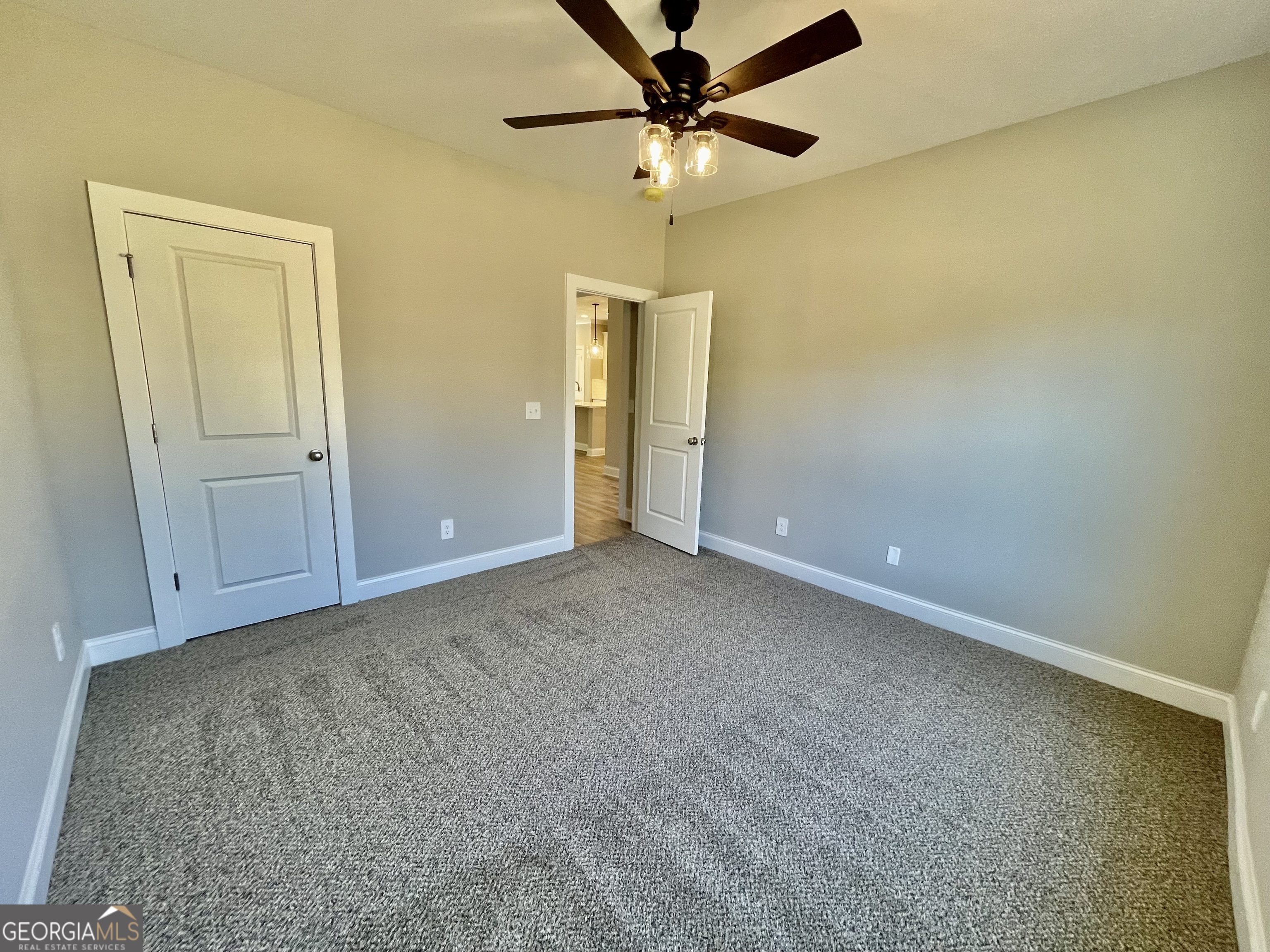 1009 Farmington Road Griffin, GA 30224 - Photo 13 of 36