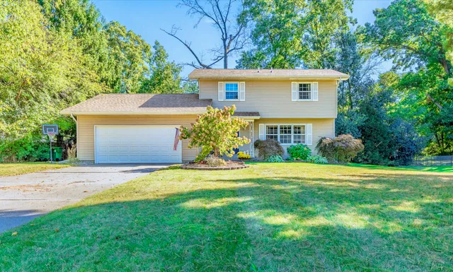 $309,900 | 258 Easthill Drive, Battle Creek, MI 49014