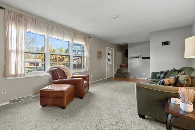 $309,900 | 258 Easthill Drive, Battle Creek, MI 49014