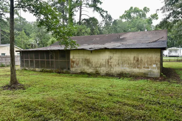 $99,999 | 700 Peake Street, Holly Hill, SC 29059