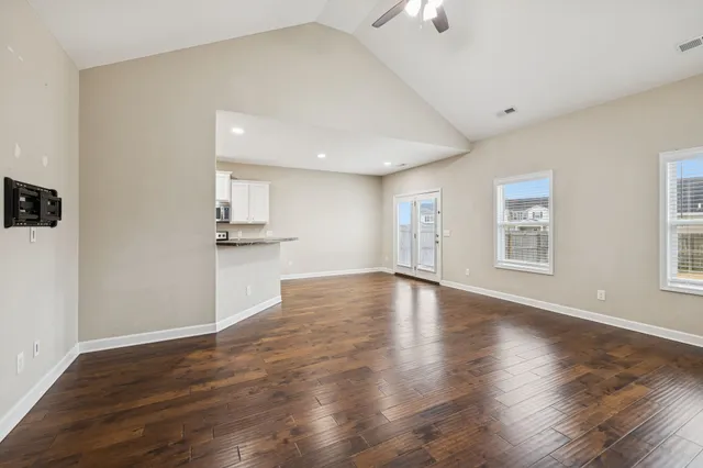 $354,500 | 2206 Mason Bee Drive, Columbia, TN 38401