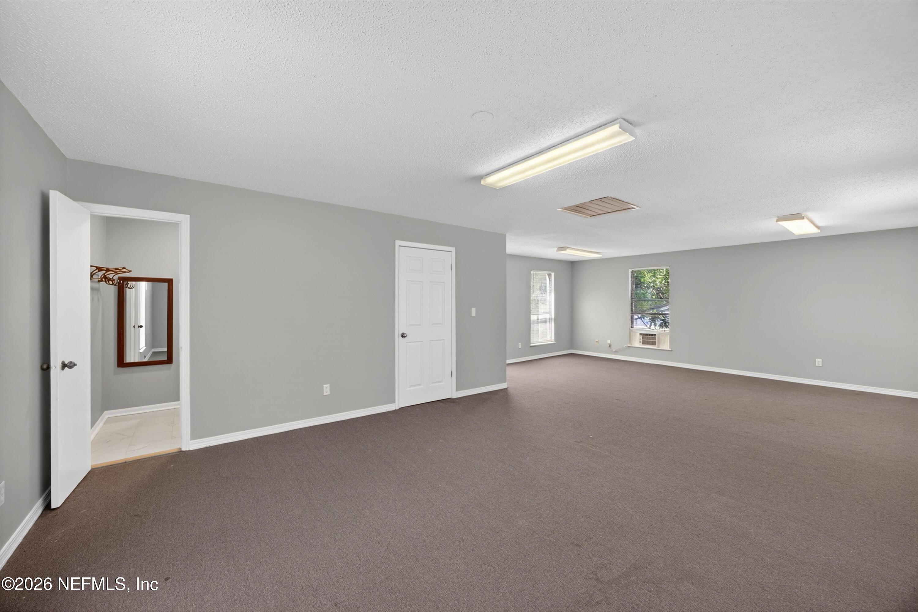 2411 Halperns Way Middleburg, FL 32068 - Photo 23 of 38 31-2411 Halperns Way-26