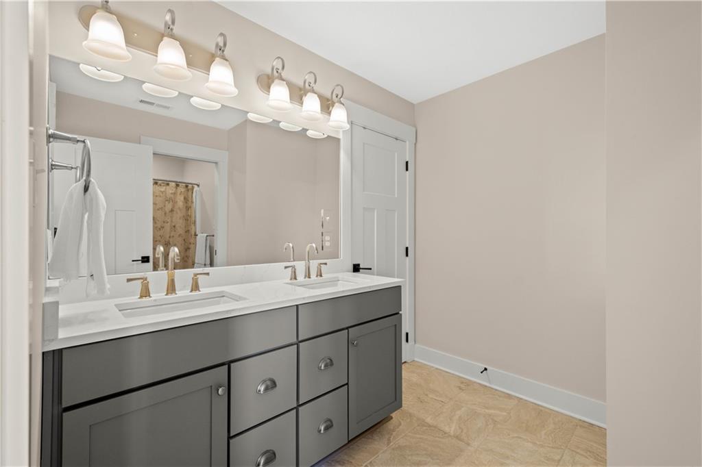 4400 Bakerstown Road Gibsonia, PA 15044 - Photo 17 of 25 Gallery Image 17