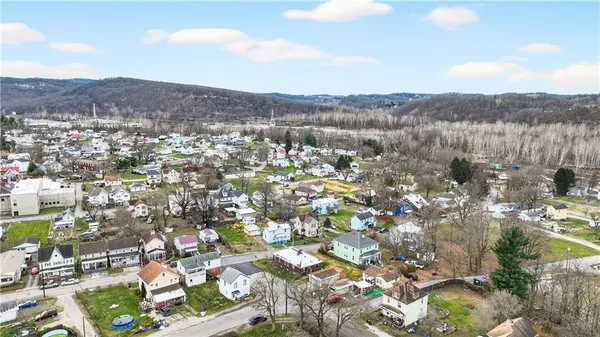$159,900 | 1404 Aetna Street, Connellsville, PA 15425