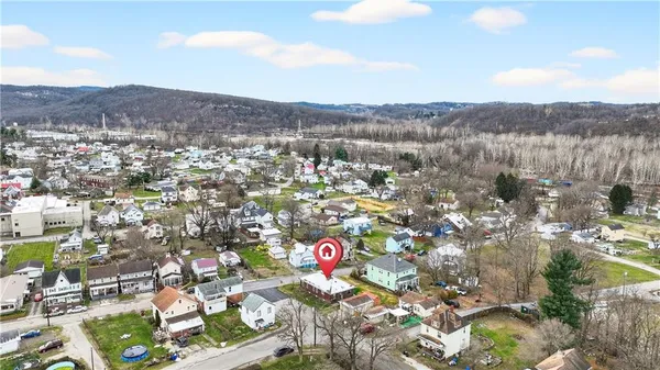 $159,900 | 1404 Aetna Street, Connellsville, PA 15425
