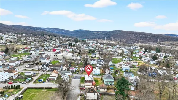 $159,900 | 1404 Aetna Street, Connellsville, PA 15425