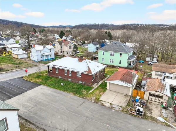 $159,900 | 1404 Aetna Street, Connellsville, PA 15425