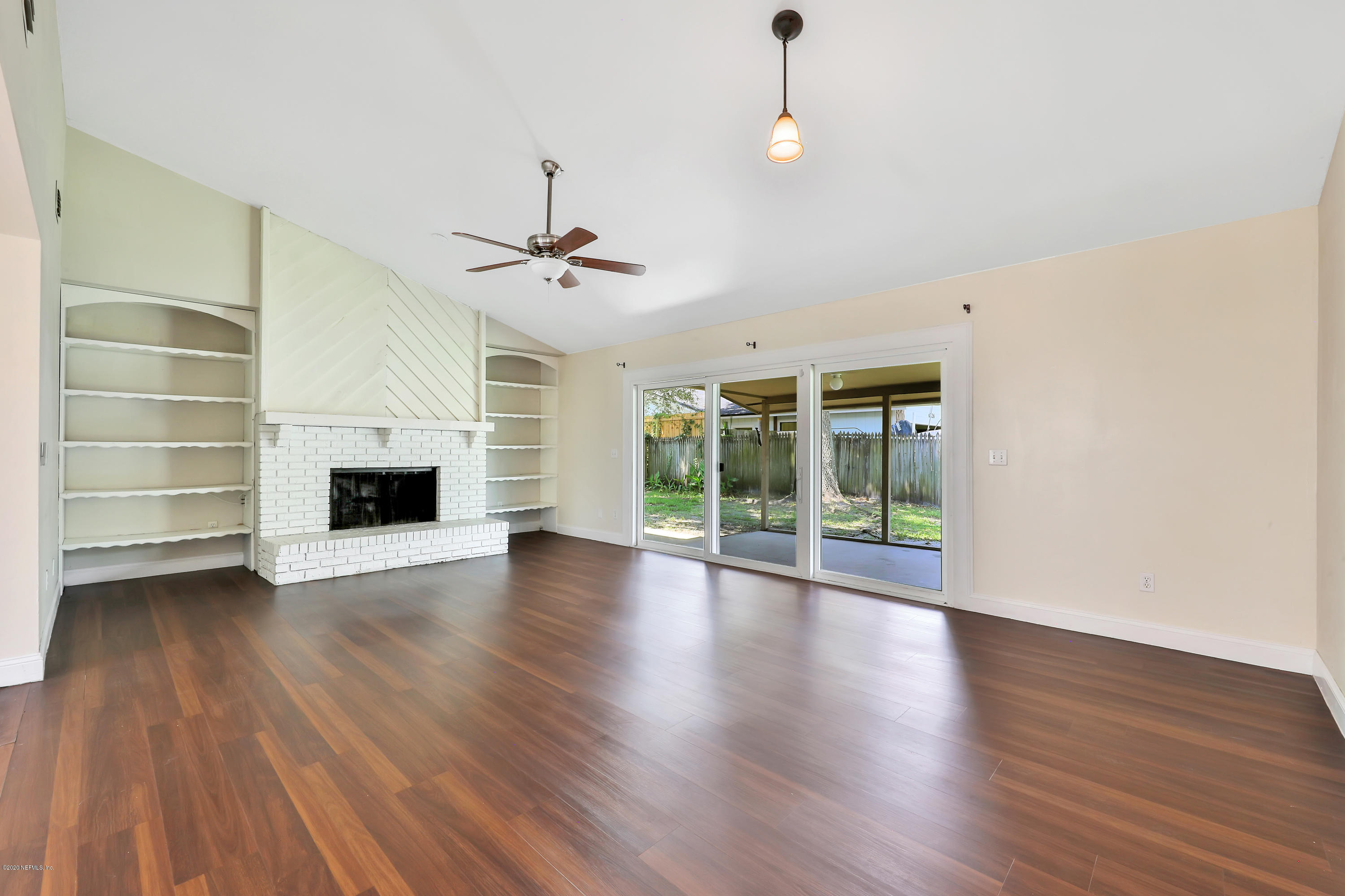 3238 Stan Road Jacksonville, FL 32216 - Photo 8 of 23 1R4A4386