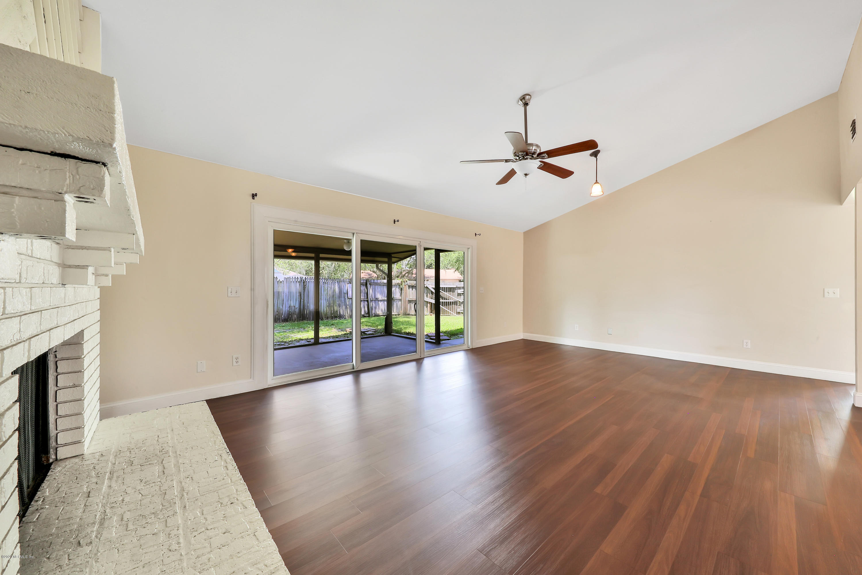 3238 Stan Road Jacksonville, FL 32216 - Photo 9 of 23 1R4A4387
