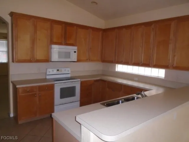 $2,600 | 11573 Plantation Preserve Circle South, Fort Myers, FL 33966