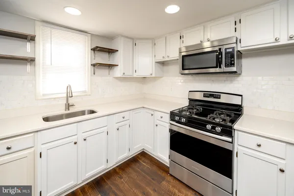 $1,900 | 610 Shepherd Street, Fredericksburg, VA 22401