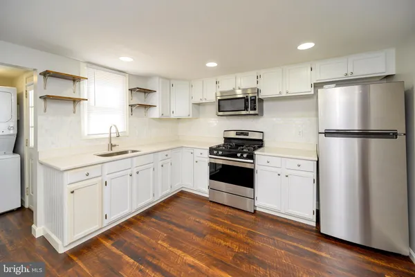 $1,900 | 610 Shepherd Street, Fredericksburg, VA 22401