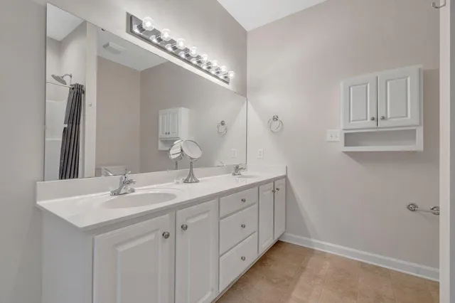 $485,000 | 1222 8th Fairway Lane, Huddleston, VA 24104