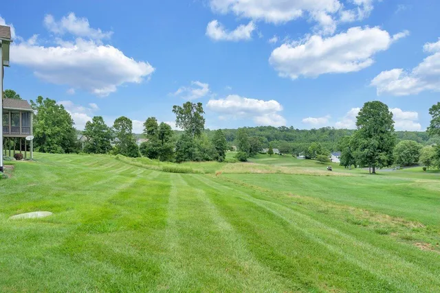$485,000 | 1222 8th Fairway Lane, Huddleston, VA 24104