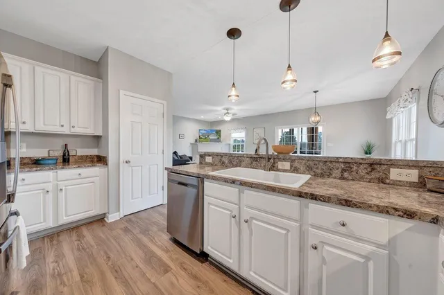 $485,000 | 1222 8th Fairway Lane, Huddleston, VA 24104