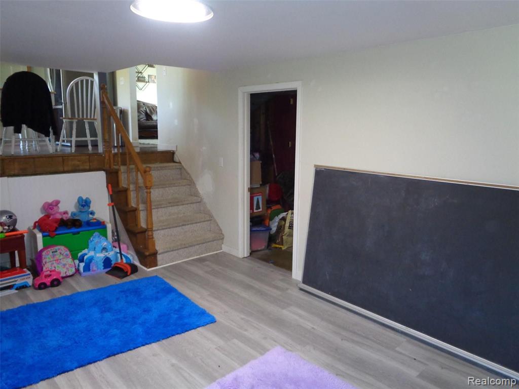 2715 East Burnside Road North Branch, MI 48461 - Photo 13 of 22 Gallery Image 13