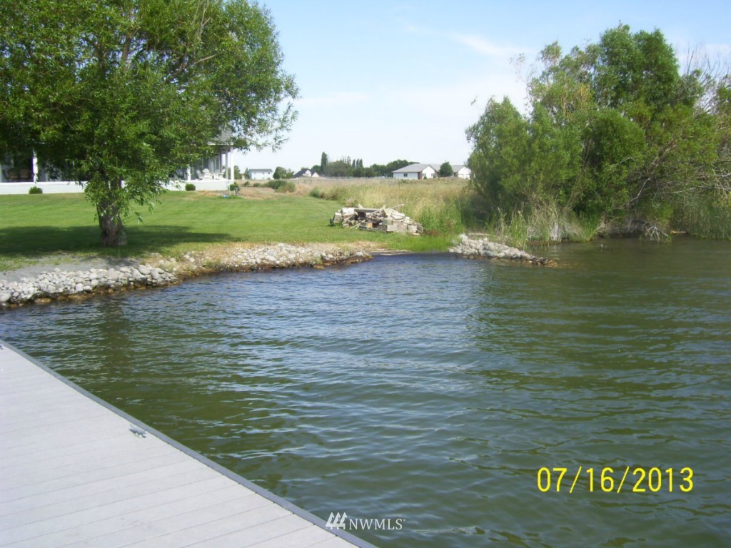 3182 Wild Goose Road Northeast Moses Lake, WA 98837 - Photo 5 of 20 Gallery Image 5