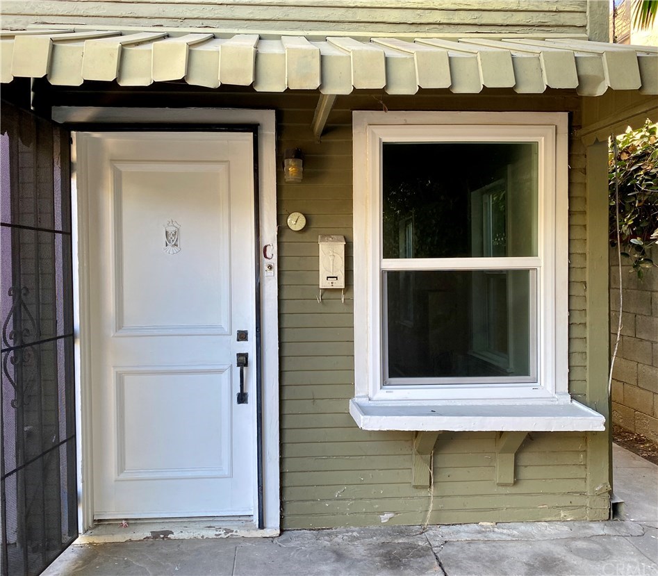 314 Coronado Avenue, Unit C Long Beach, CA 90814 - Photo 2 of 18