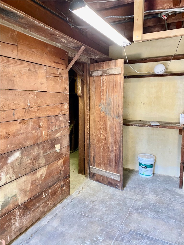 314 Coronado Avenue, Unit C Long Beach, CA 90814 - Photo 12 of 18 Storage in garage