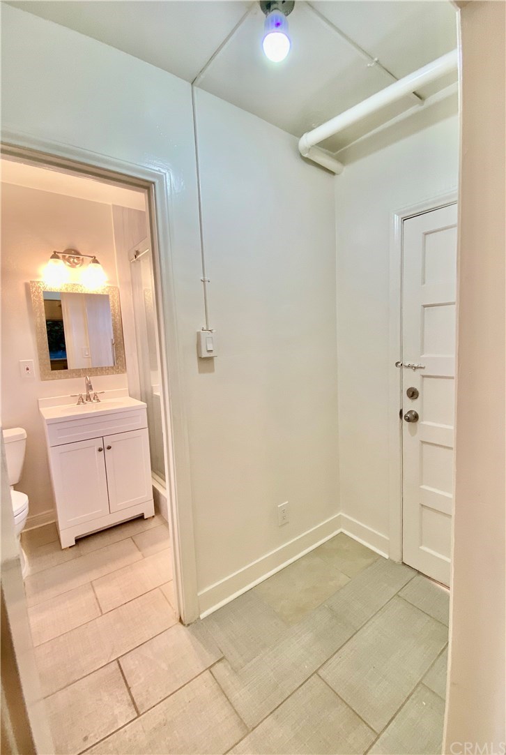 314 Coronado Avenue, Unit C Long Beach, CA 90814 - Photo 7 of 18