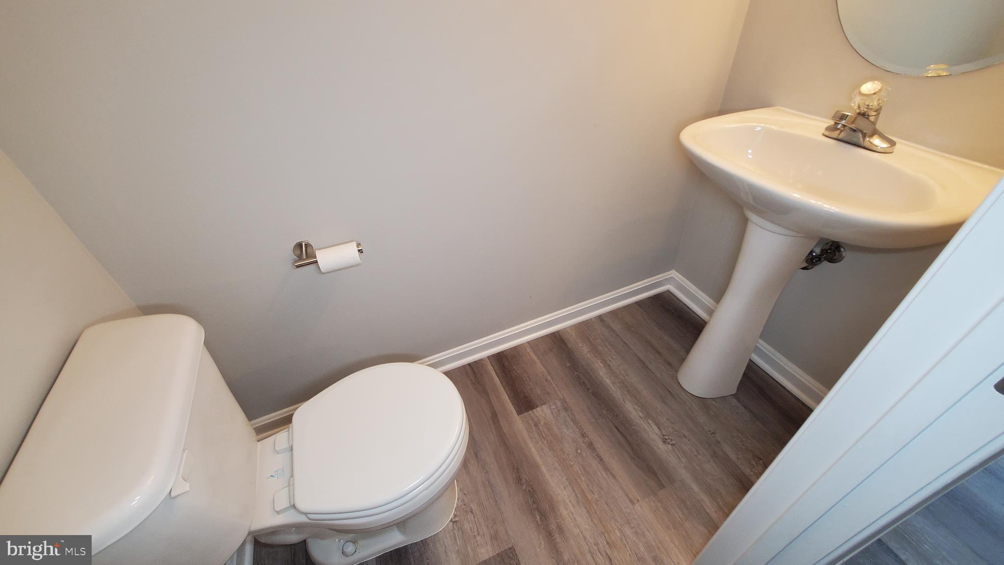 634 Luthardt Road Baltimore, MD 21220 - Photo 14 of 42 Half Bath Main Floor