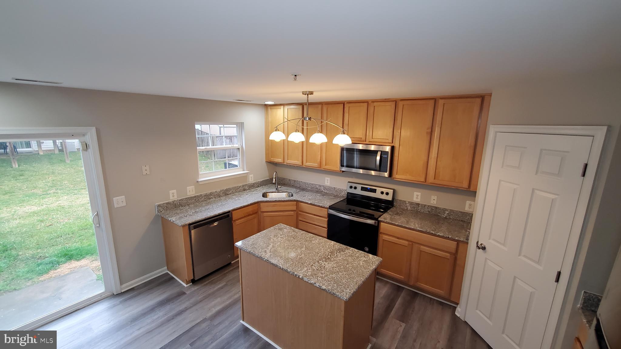 634 Luthardt Road Baltimore, MD 21220 - Photo 7 of 42 All new SS Appliances