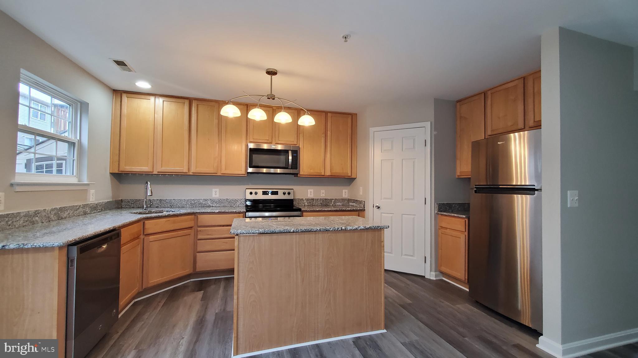 634 Luthardt Road Baltimore, MD 21220 - Photo 9 of 42 Upgrades all around in this kitchen!