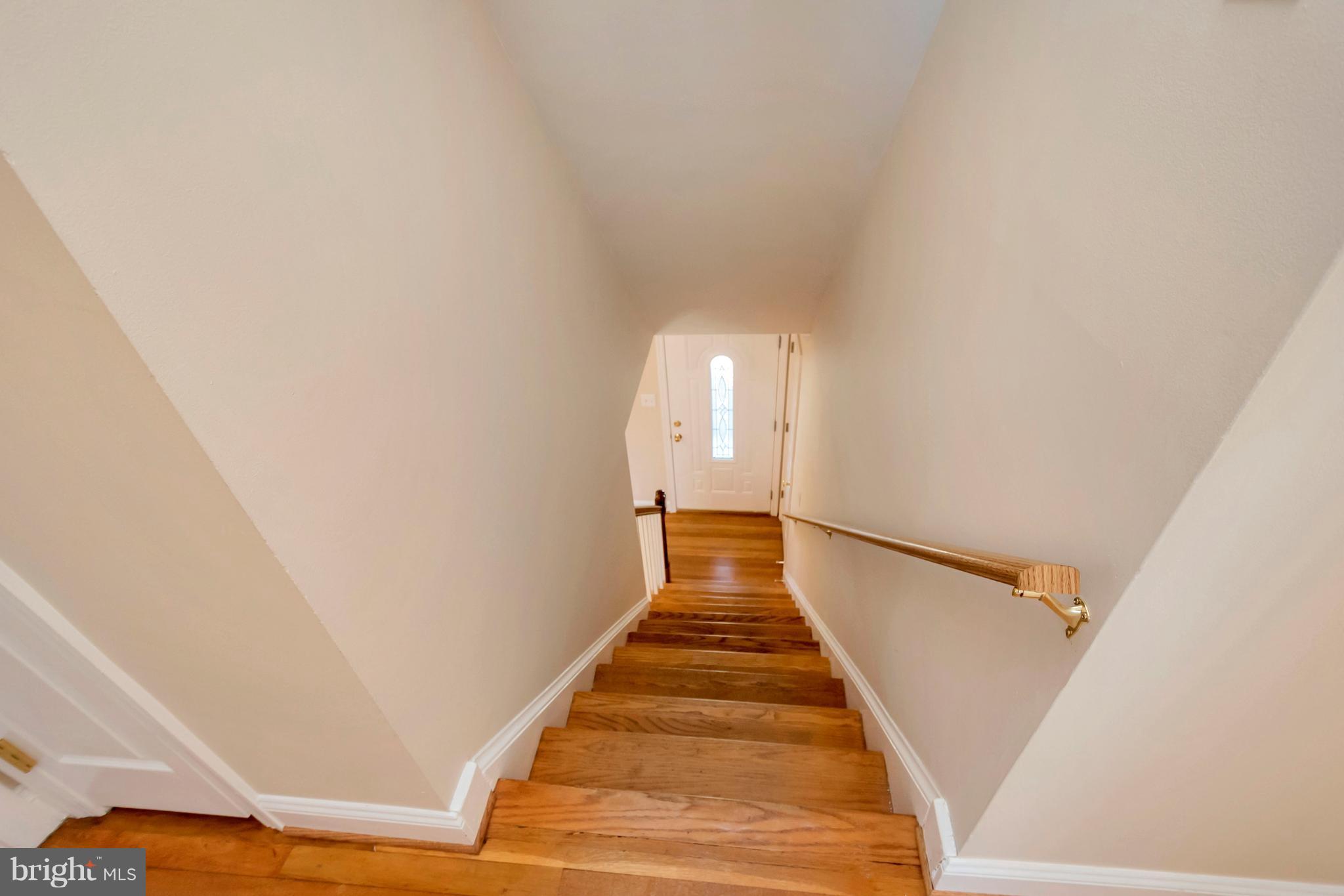 14114 Grayson Road Woodbridge, VA 22191 - Photo 17 of 28 a view of entryway