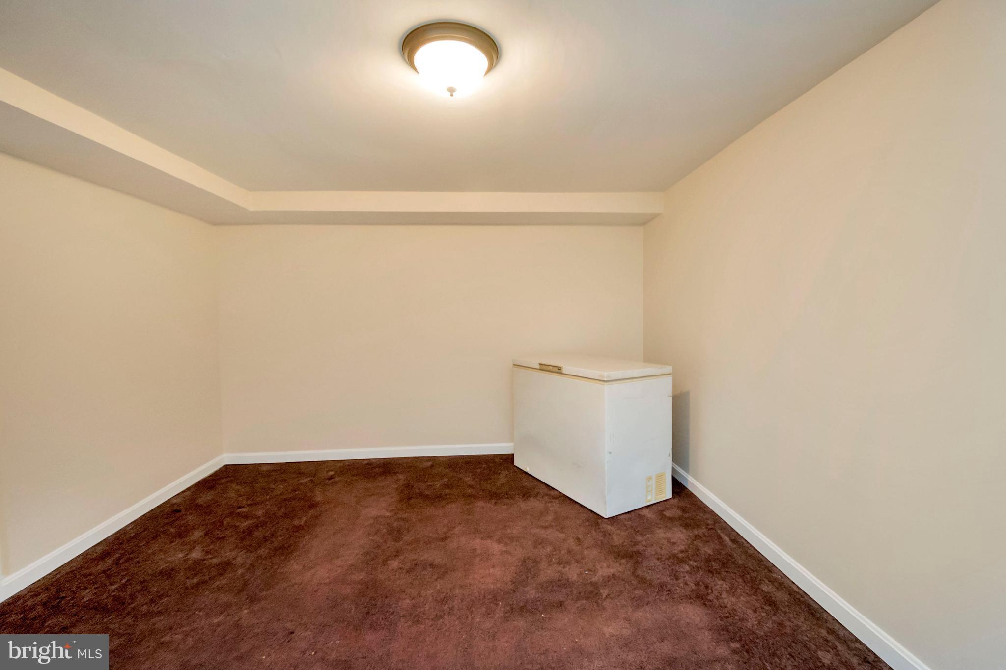 14114 Grayson Road Woodbridge, VA 22191 - Photo 28 of 28 a view of small space