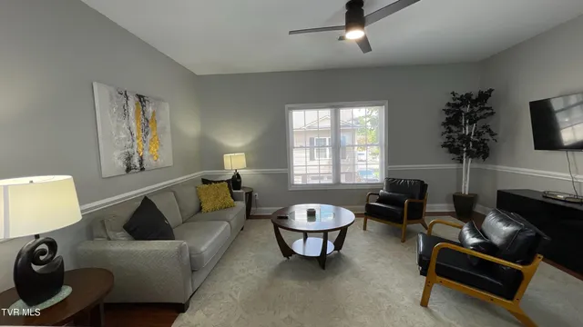 $2,300 | 169 East Grande Avenue, Unit 101, Johnson City, TN 37601