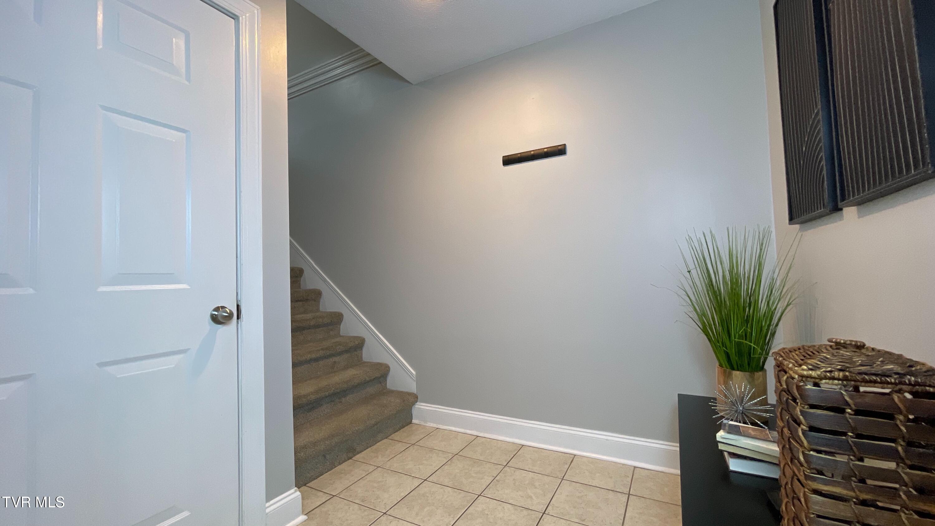 169 East Grande Avenue, Unit 101 Johnson City, TN 37601 - Photo 8 of 29 DJI_20250825_133319_469