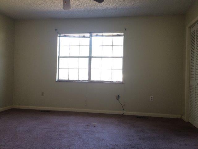110 Pheasant Road Clinton, TN 37716 - Photo 8 of 11 BEDROOM 1