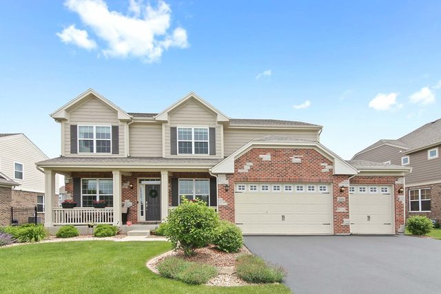 2050 Stapleton Road New Lenox, IL 60451 - Photo 1 of 38 a view of a house with a garden