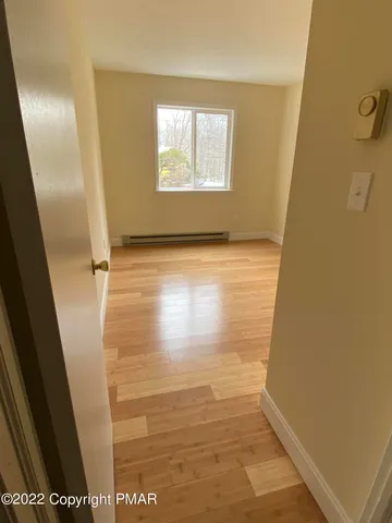 $1,900 | 1908 Horseshoe Bend, Tobyhanna, PA 18466