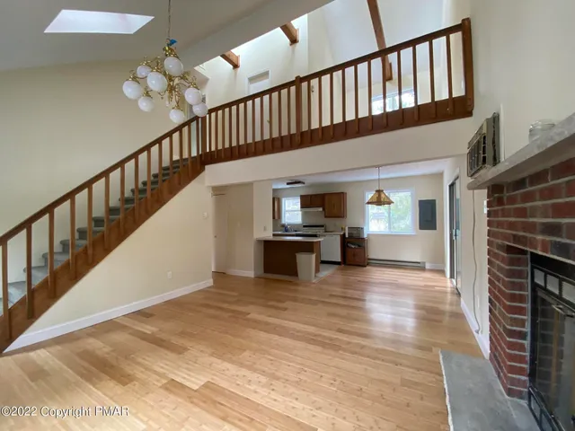 $1,900 | 1908 Horseshoe Bend, Tobyhanna, PA 18466