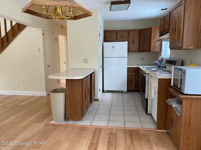 $1,900 | 1908 Horseshoe Bend, Tobyhanna, PA 18466